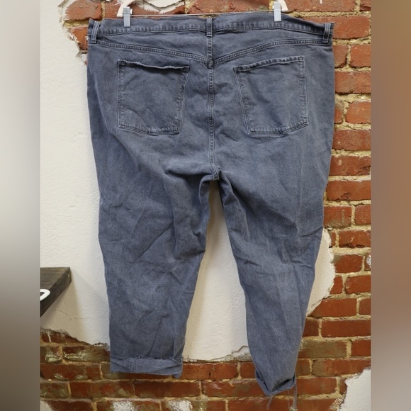 Old Navy Plus Size Slouchy Straight High Rise Jeans - Picture 6 of 6
